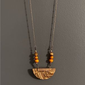 super gorgeous wood charm necklace 🧡